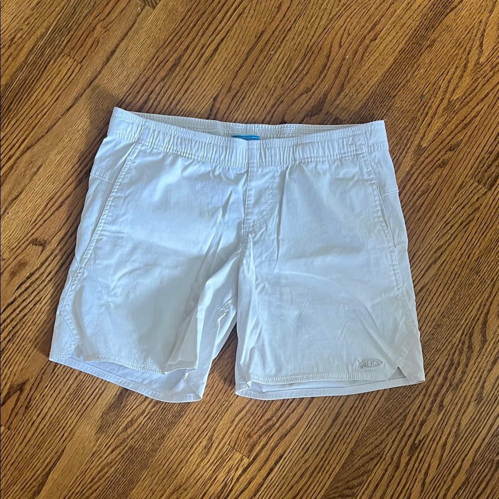 Aftco  dri fit  Shorts size medium